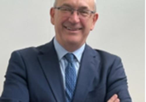Professor Peter Kelly