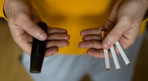 Two thirds of people back Gvt plans on smoking